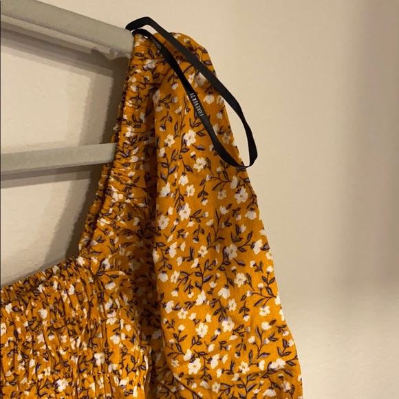 NWT Forever21 Woven Top 🔆 - Picture 4 of 6